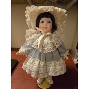 Vintage Dynasty‎ Doll Collection Porcelain Doll Blue Victorian Lace Dress 13in